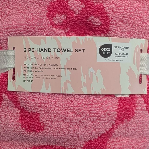 Betsey Johnson Pink Ribbon Bow Hand Towel Set - Picture 5 of 8